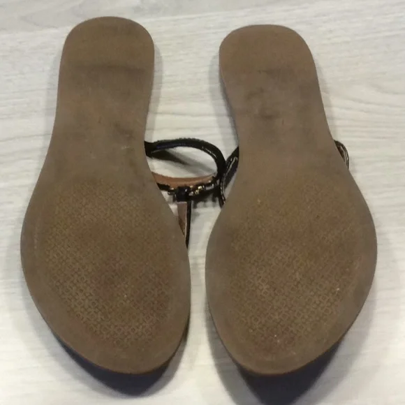 Tory Burch “T” logo Flat Thong Black Sandal - 7 - Picture 13 of 16